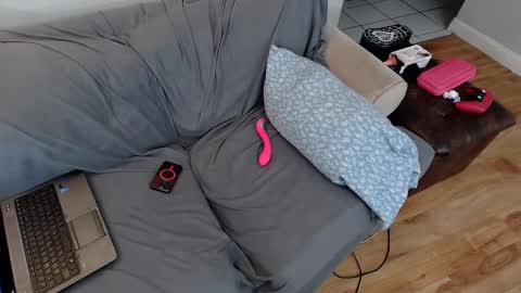 EmoDream1998 online show from 02/22/25, 01:55