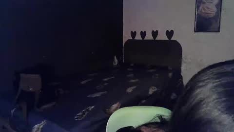 Emotera online show from 05/17/26, 02:09