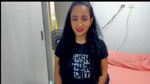 emperatriztapia online show from 11/05/25, 10:54