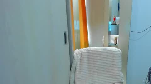 emperatriztapia online show from 03/30/26, 09:16