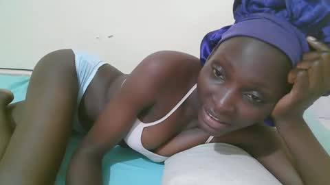 empress_ivy1 online show from 04/19/26, 06:32