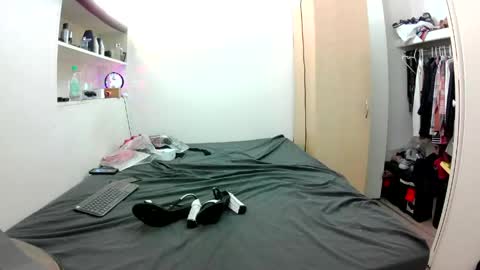 Snapshot of empress_lillth chatting on 06/03/26, 04:23 Empress Lillth online show from 06/03/26, 04:23