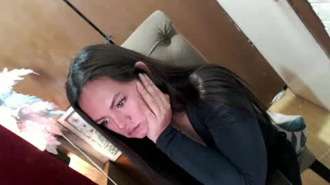 Snapshot of empressrheo chatting on 02/20/25, 02:07 empressrheo online show from 02/20/25, 02:07