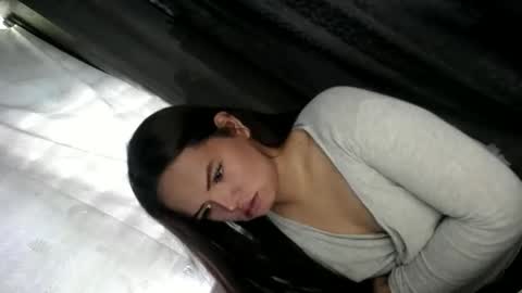 Snapshot of empressrheo chatting on 09/15/25, 03:17 empressrheo online show from 09/15/25, 03:17