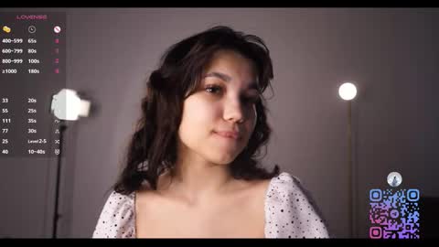 Snapshot of empty_drive chatting on 03/06/26, 07:27 Susie online show from 03/06/26, 07:27