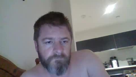 emrys2016833836 online show from 11/16/25, 11:27