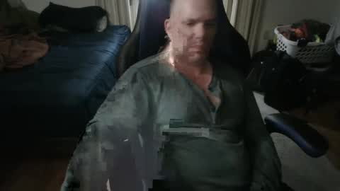 Snapshot of emsguy1 chatting on 09/16/25, 03:07 Matt online show from 09/16/25, 03:07