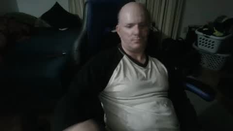 Snapshot of emsguy1 chatting on 11/13/25, 05:28 Matt online show from 11/13/25, 05:28