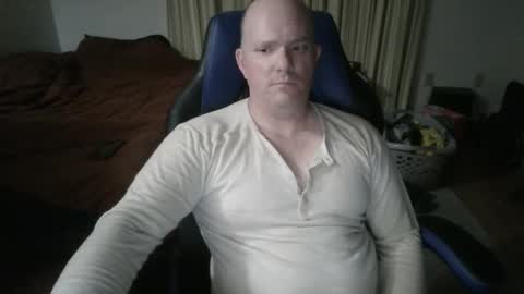 Snapshot of emsguy1 chatting on 02/02/26, 06:45 Matt online show from 02/02/26, 06:45