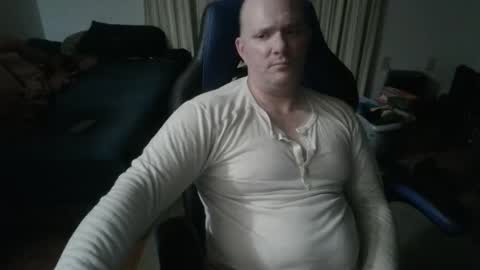 Snapshot of emsguy1 chatting on 02/03/26, 05:49 Matt online show from 02/03/26, 05:49