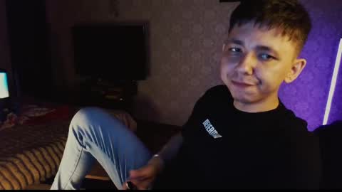 emveeboy96 online show from 04/01/26, 08:17