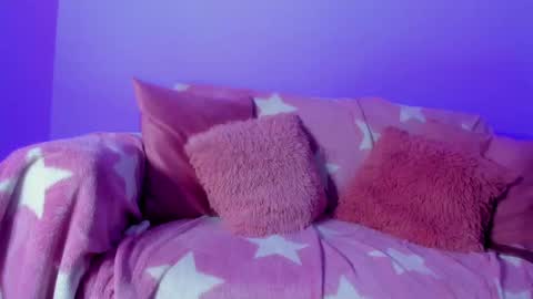 Snapshot of emy_colee chatting on 02/24/25, 11:10 Emy online show from 02/24/25, 11:10