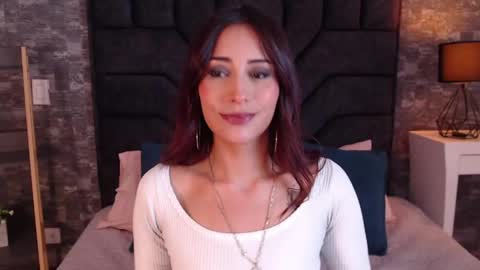 Snapshot of emy_fg chatting on 05/06/26, 07:08 Emy online show from 05/06/26, 07:08