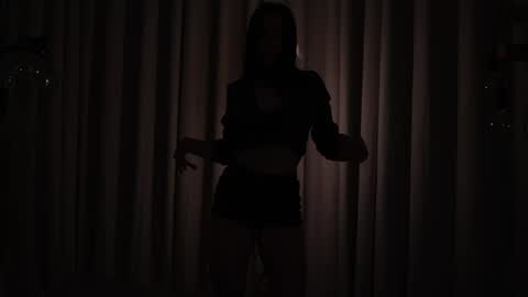 Eimi3 online show from 11/24/25, 06:40