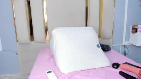 Snapshot of emysandoval chatting on 05/21/26, 01:07 Emy online show from 05/21/26, 01:07
