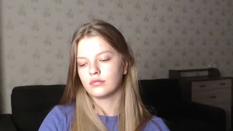 EmySway online show from 12/30/24, 12:22