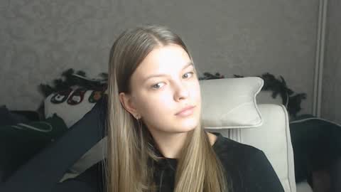 EmySway online show from 01/07/25, 02:51