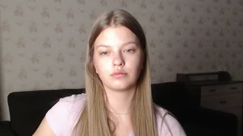 EmySway online show from 01/21/25, 01:39