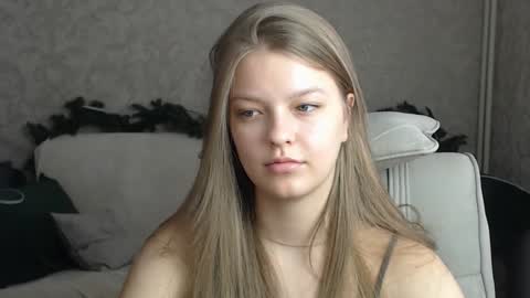 EmySway online show from 01/30/25, 04:48