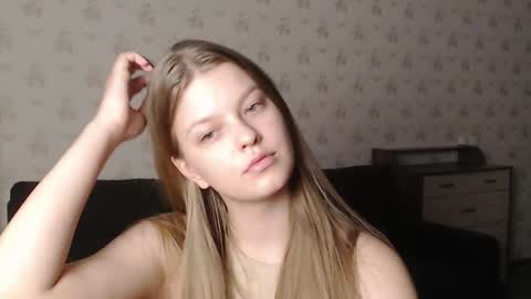 EmySway online show from 02/10/25, 04:36