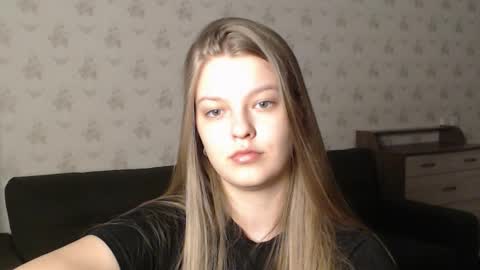 EmySway online show from 03/12/25, 02:45