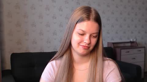 EmySway online show from 09/22/25, 04:47