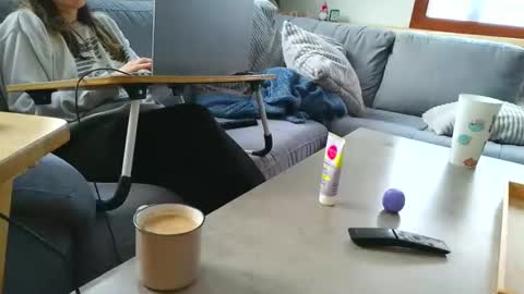 Snapshot of emyxxl chatting on 02/04/26, 01:17 emyxxl online show from 02/04/26, 01:17