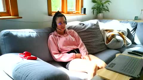 emyxxl online show from 06/02/26, 01:57