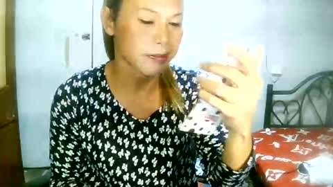 CHUN LY online show from 01/05/25, 10:08