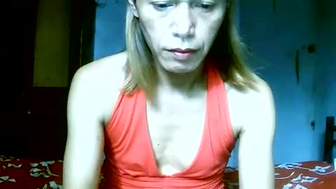 CHUN LY online show from 06/10/26, 04:12