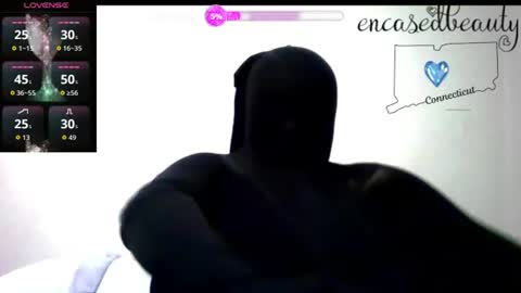 Snapshot of encasedbeauty chatting on 06/30/26, 06:25 Ela online show from 06/30/26, 06:25