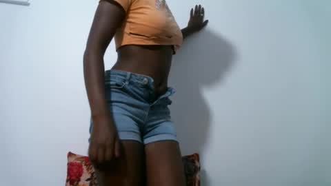 Vee online show from 02/08/26, 01:58