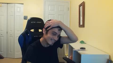 Snapshot of endlessfun21443 chatting on 12/15/25, 09:41 endlessfun21443 online show from 12/15/25, 09:41