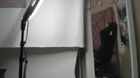 Snapshot of ened_nessa chatting on 02/28/25, 07:05   Schedule 600a.m - 200p.m Col hour online show from 02/28/25, 07:05