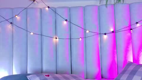  E N G E L  online show from 12/03/25, 07:34