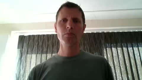 EnglishGuy183 online show from 05/01/26, 08:52