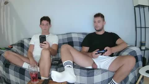 Snapshot of englishladxxx chatting on 06/21/26, 01:57 Englishladxxx online show from 06/21/26, 01:57