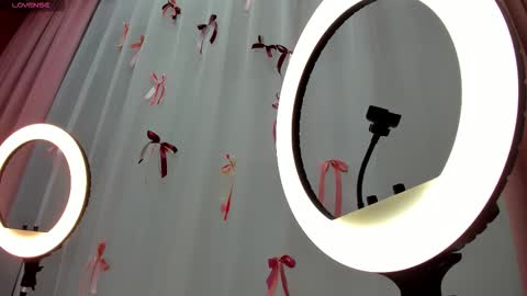 Ella  online show from 03/31/26, 01:07