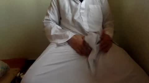 Snapshot of enjooythenut chatting on 01/22/25, 02:56 Batman online show from 01/22/25, 02:56