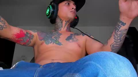 enjoymycock99 online show from 02/11/25, 12:48