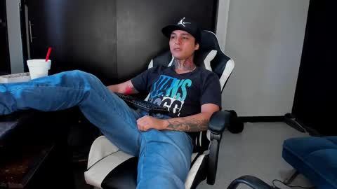 enjoymycock99 online show from 02/20/25, 02:13