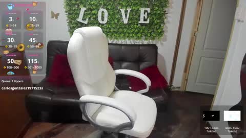 Snapshot of enma_clark chatting on 02/19/25, 10:20 Enma clark online show from 02/19/25, 10:20