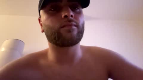 enooo17 online show from 02/22/26, 12:01