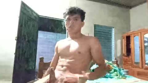 enri60793737 online show from 11/26/25, 02:23