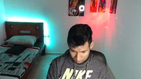 Snapshot of enriblack92 chatting on 12/28/24, 02:43 enriblack92 online show from 12/28/24, 02:43