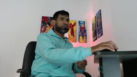 Snapshot of enriblack92 chatting on 12/30/24, 02:40 enriblack92 online show from 12/30/24, 02:40