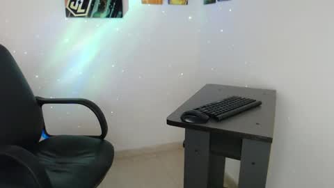 Snapshot of enriblack92 chatting on 12/31/24, 06:27 enriblack92 online show from 12/31/24, 06:27