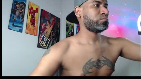 Snapshot of enriblack92 chatting on 02/20/25, 07:12 enriblack92 online show from 02/20/25, 07:12