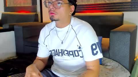 enrique online show from 09/22/25, 12:07