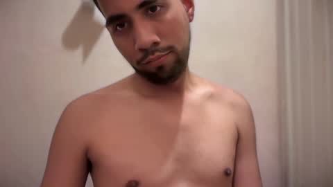 Enriquegc197 online show from 02/11/25, 09:25